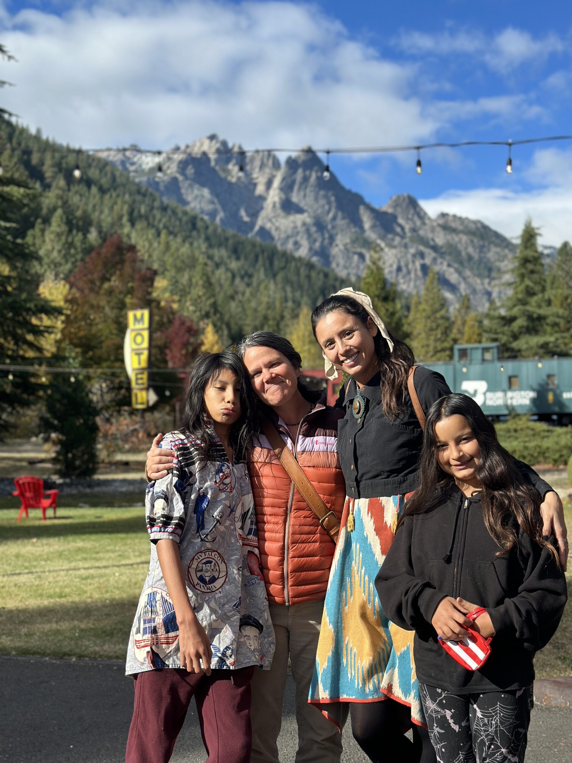 Laura Ariella and kids